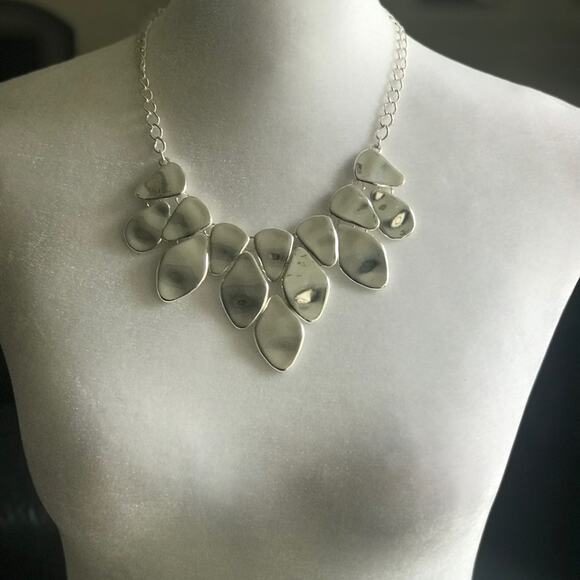 INC Brillant Silver Tone Necklace NWT - Picture 12 of 12
